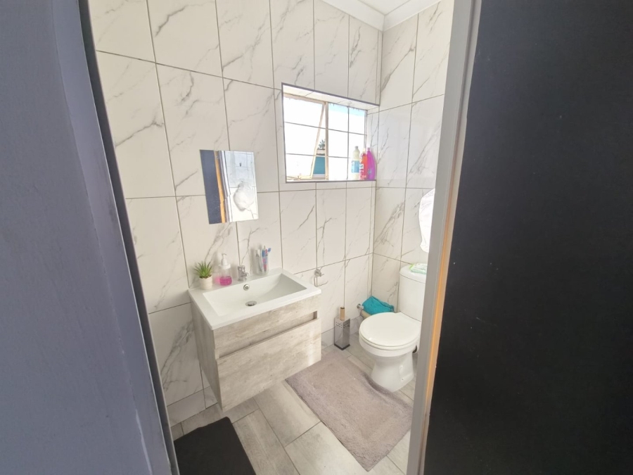 12 Bedroom Property for Sale in Universitas Ridge Free State